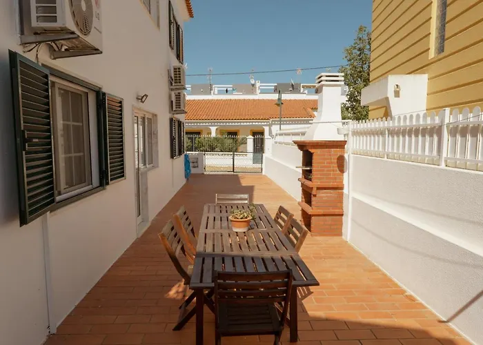 Casa Da Lota, By Casas Do Verao